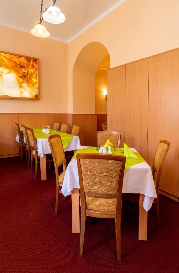 Hotel Paris Mariánské Lázně Dış mekan fotoğraf