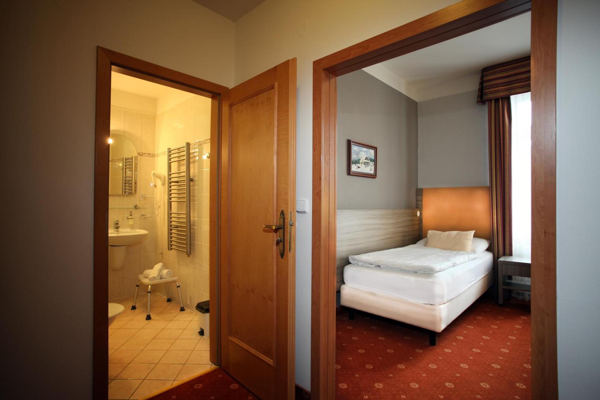 Hotel Paris Mariánské Lázně Dış mekan fotoğraf
