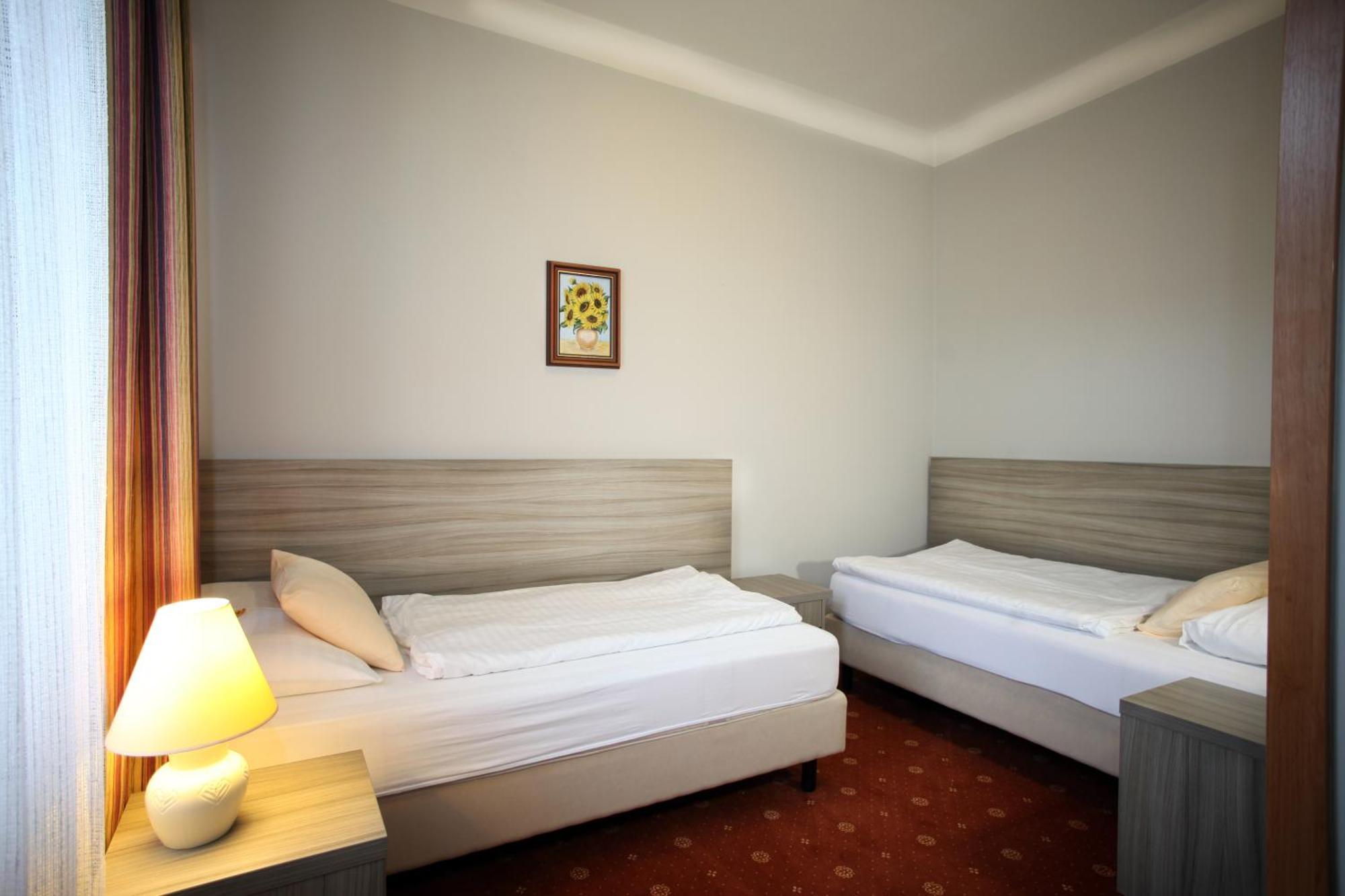 Hotel Paris Mariánské Lázně Dış mekan fotoğraf